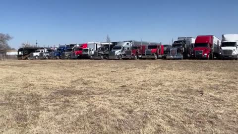 The Peoples Convoy Day 4 made a quick stop to pick up even more vehicles in Amarillo Texas
