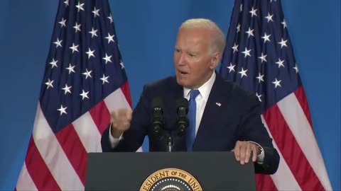 Biden randomly starts SCREAMING during his "press conference