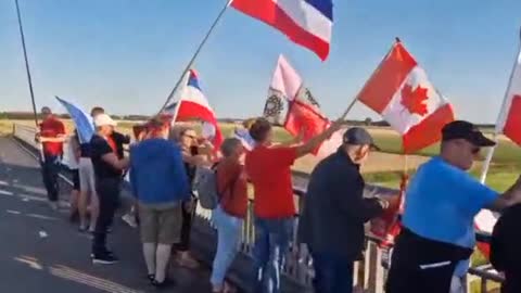 ❤️ Canadian Flags at Dutch Protests ❤️