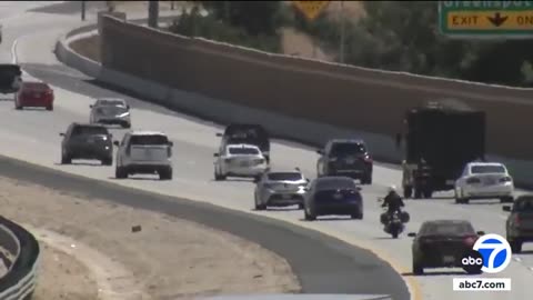 Two Commiefornia Drivers Kill Each Other in Road Rage Shootout