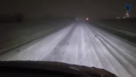 Hundreds of accidents in one day! Snow storm hit Edmonton, Alberta, Canada