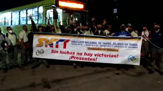 Paro conductores metrolínea