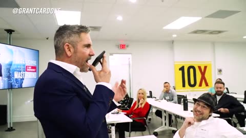 Grant Cardone Closing A Deal LIVE In Front Of His Whole Team