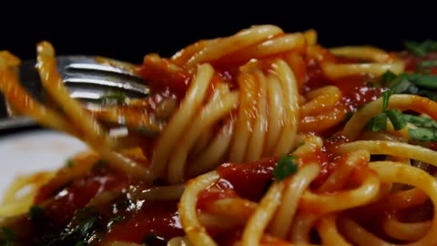 Eating pasta with a fork