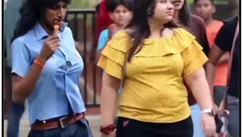 Pahli Najer Me Hil Gaya 😂 Walking Ladies Style 😃 Epic Reaction prank _@ShortPrank10M #prank #shorts