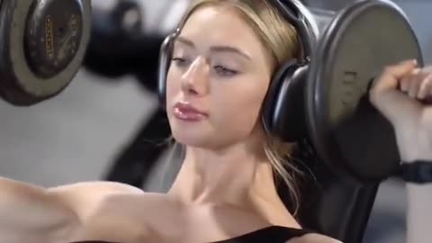 Gym video girl