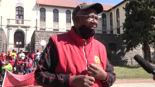 Nupsaw union members protest at Rhodes University