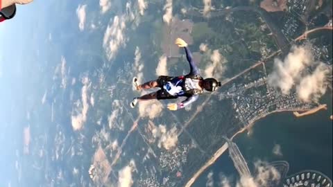 Skydiving is the feeling of free flight