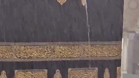 Rain in Masjid Al Haram #masjidalharam #haramsharif #islamicprayer #islamicrecitation #makkah