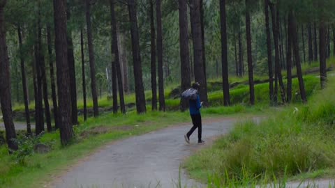 Beautiful Kashmir vibes with spectacular flipping moves 💥🤸❤️