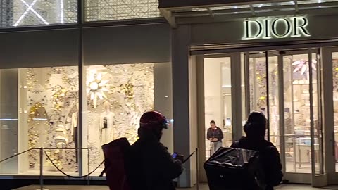 New York City Manhattan America USA 5th Avenue Street Dior