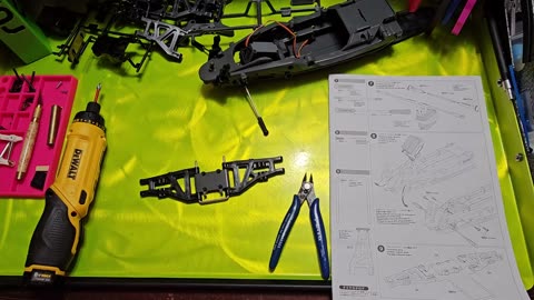 Tamiya Aqroshot DT-03T RC Kit Build EP08