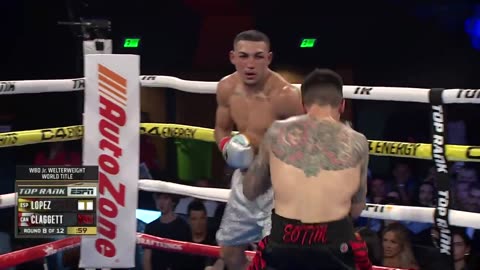 Teofimo Lopez Retains His Title With Decision Over Steve Claggett / FIGHT HIGHLIGHTS