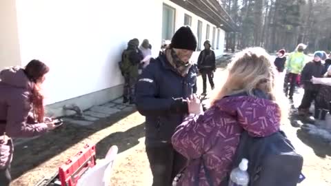 Estonian women train to fight amid Ukraine crisis