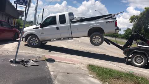 Man Fails To Get His Repossessed Truck Back And Faces The Police