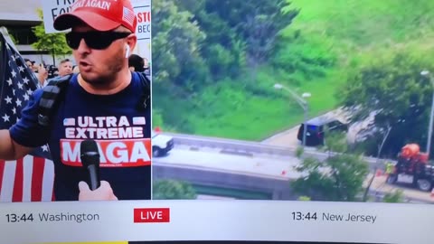 Big props to this based patriot torching Sky News