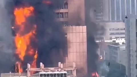 City center Explodes in Flames, Caught on Camera