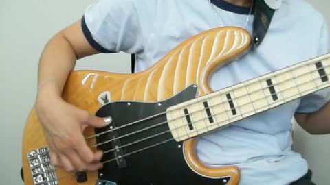 Some More Random Bass Noodling