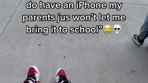 Mfs in elementary lie with do have an iPhone my parents jus won't let me bring it to school”