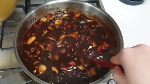 Let's make Black Soybean Sauce(included onion,potato,carrot)