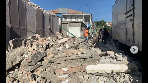 7.2 MAGNITUDE EARTHQUAKE SHAKES HAITI