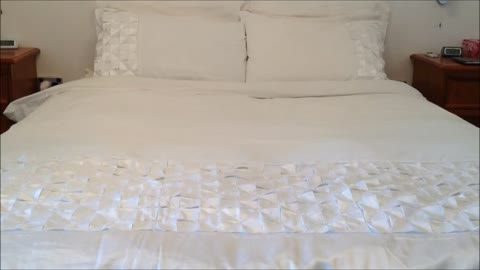 Logan and Mason Checkers White Quilt Cover