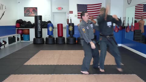 An example of the American Kenpo technique Entwined Maces