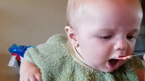 Funny baby dancing