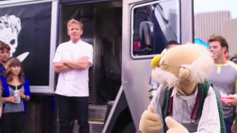 GORDON RAMSAY FOOD FIGHT!!!!