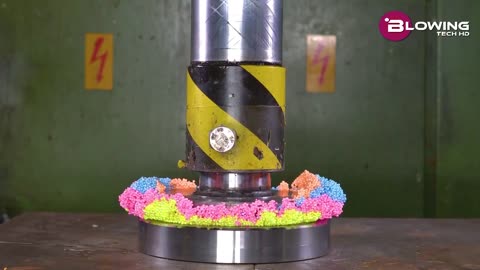 satisfying hydraulic press