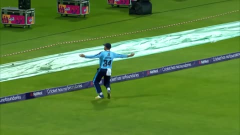 Top 10 Best Catches in Cricket History