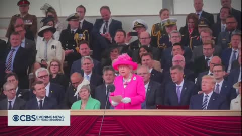 Double rainbow appears over Buckingham Palace