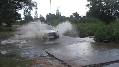 Land Rover Splash in Africa