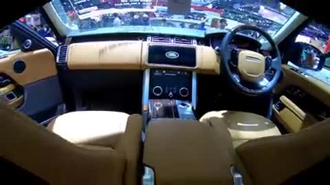 RANGE ROVER AUTOBIOGRAPHY