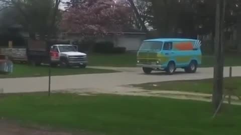 mystery machine on steroids