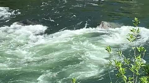 What those kayakers in Leavenworth encountered downstream