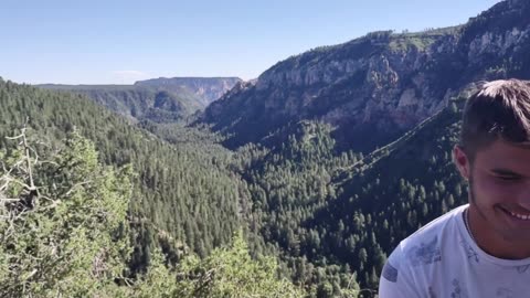 Oak Creek Canyon overlook