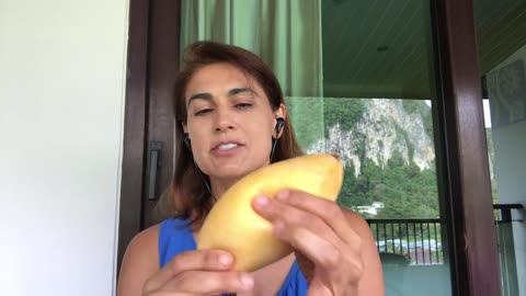 Mango juice without a blender