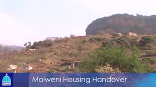 Mayor hands over homes in Lower Molweni