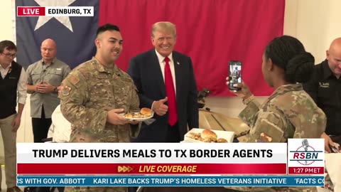 Trump Serves Meals To Border Agents On Thanksgiving