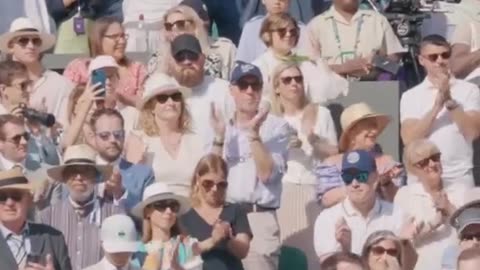 Mother and daughter's day out: Kate and Charlotte at Wimbledon