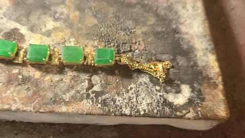 Rebuilding A Prong And Resetting An Emerald Cut Jade Stone.