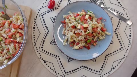 My Italian grandma always made this salad for me😍! Few ingredients, quick to make