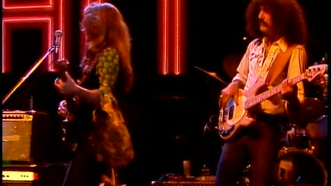 THE LEDGENDARY Bonnie_Raitt_Sugar_Mama_From_The_Midnight_Special