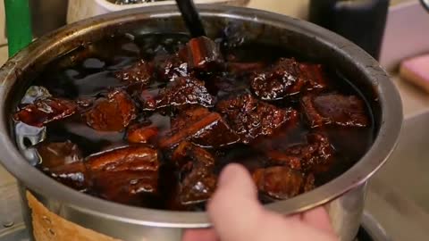 One of the Best Braised Pork Belly in Singapore By Singapore Foodie