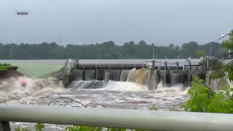 Evacuations underway after floodwaters break dam in Manawa, Wisconsin