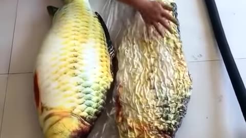 Viral fish Packing