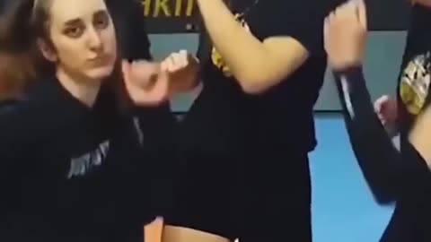 Zehra Gunes Dance 💕--‌Turkey's🇹🇷 Volleyball Darling.#zehragunes #volleyball #viral #shorts
