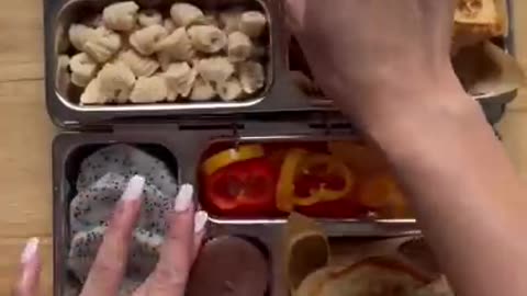 School Lunchbox Ideas _ Turkey Pesto Melt
