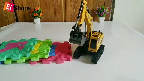 DREAMVAN Crawler Excavator Remote Control Educational Toy with Light | R C Toys| RC Toy's On Eishops